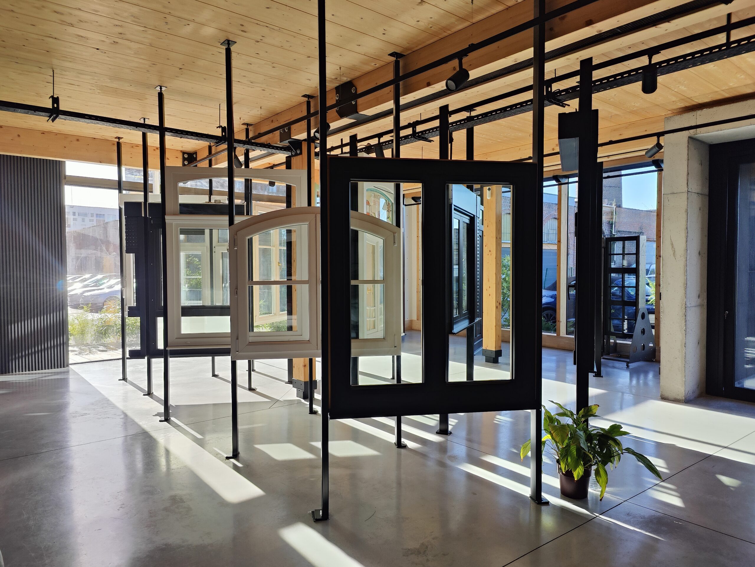 Showroom Orange Fenêtre