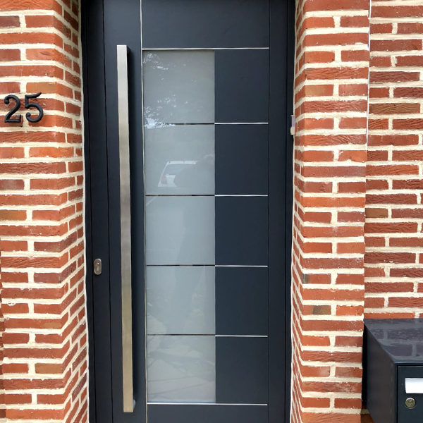 Porte d'entrée contemporaine vitrée